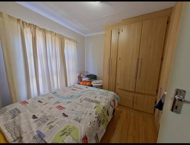 3 BEDROOM HOUSE FOR SALE IN THE ORCHARDS
